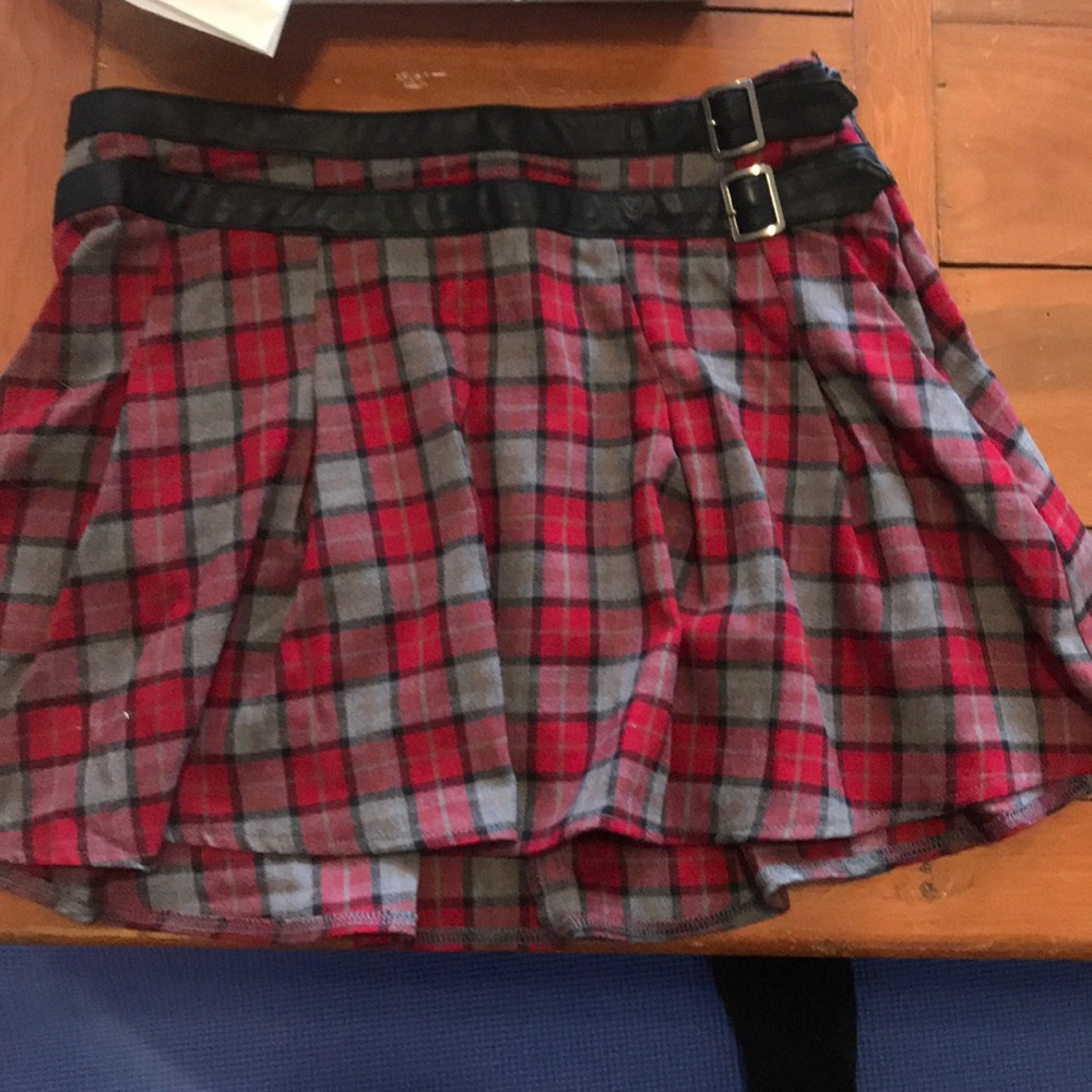 Tobi mini skirt